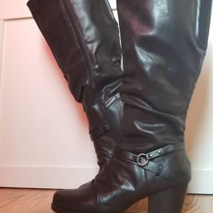 Womens knee high black leather boots